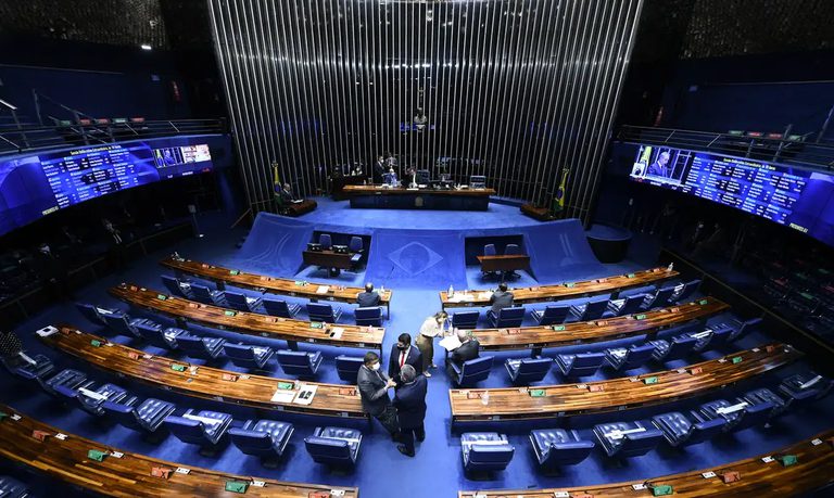 PL que cria o Comitê Gestor do Imposto sobre Bens e Serviços é aprovado no Senado