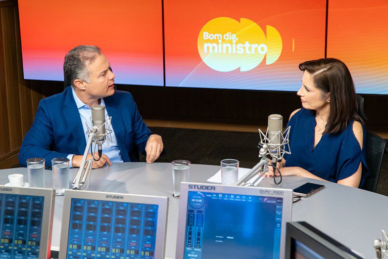 Renan Filho: 'A autoescola não vai acabar. O que acaba é a obrigatoriedade' Renan Filho: 'A autoescola não vai acabar. O que acaba é a obrigatoriedade'