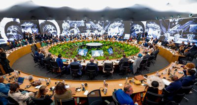 'É hora de transformar ambição em ação', diz Lula em mesa redonda na Cúpula de Líderes da COP 30