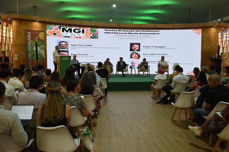 Inação ambiental pode custar até 33% do PIB de países amazônicos, diz estudo inédito