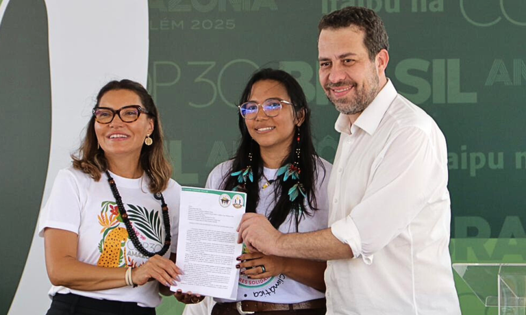 Ministro Boulos participa da inauguração da Cozinha Mãos de Mulheres durante a COP 30