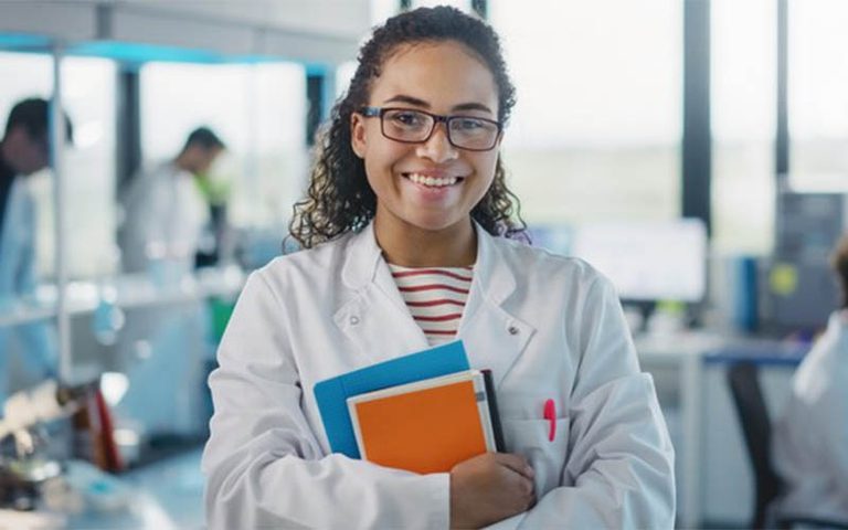 No mês da Consciência Negra, programa leva cuidado a populações vulnerabilizadas