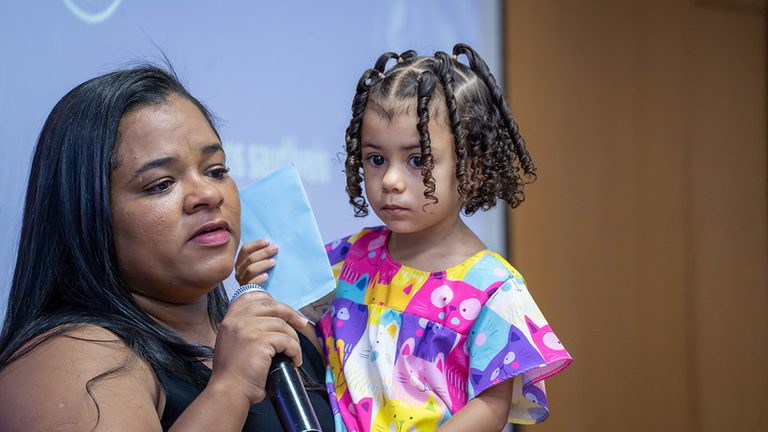 Saúde fortalece cuidado pré-natal e lança curso e guia para equipes e comunidades