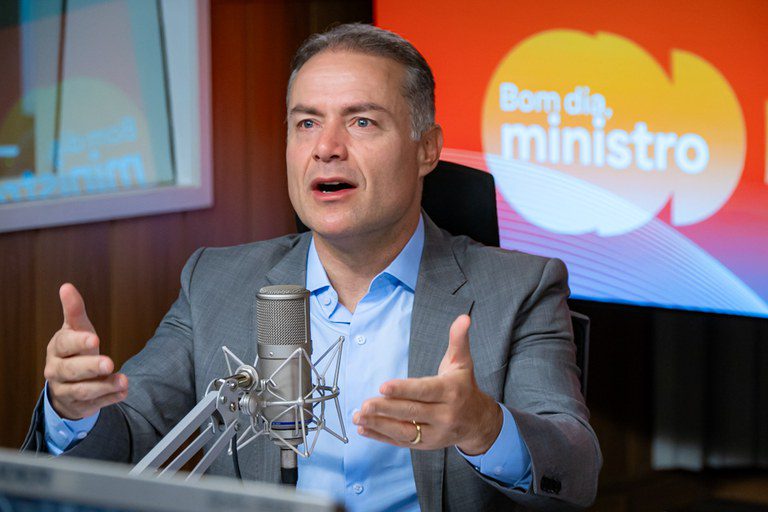 ‘Todas mudanças, sem exceção, estão valendo’, diz Renan Filho sobre modernização da CNH do Brasil