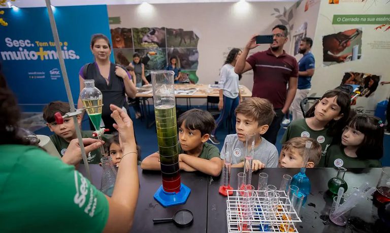 Ações de popularização da ciência impactaram cerca de 20 milhões de pessoas em 2025