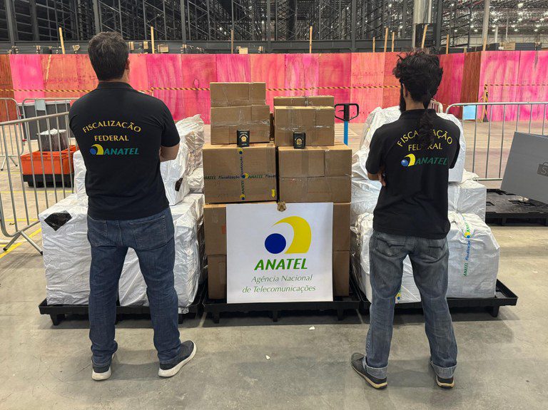 Anatel intensifica combate à pirataria em marketplaces após Black Friday