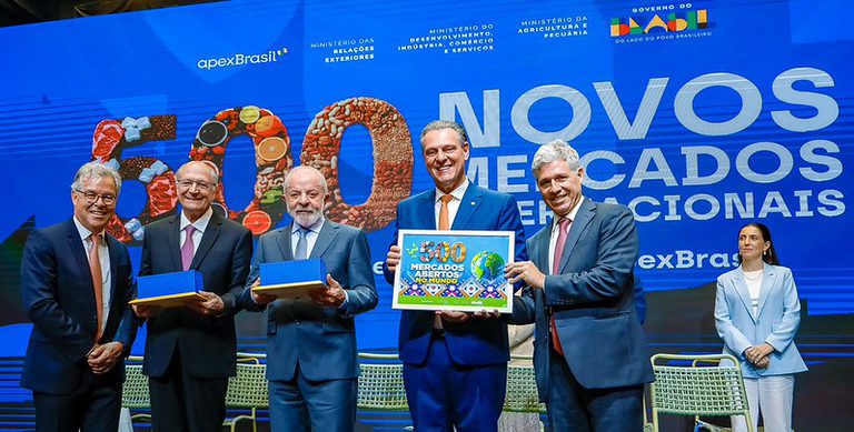 Abertura de 500 novos mercados gera empregos e reforça a segurança alimentar