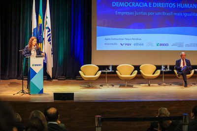 Estatais são indutoras de desenvolvimento, diversidade e equidade, defende ministra