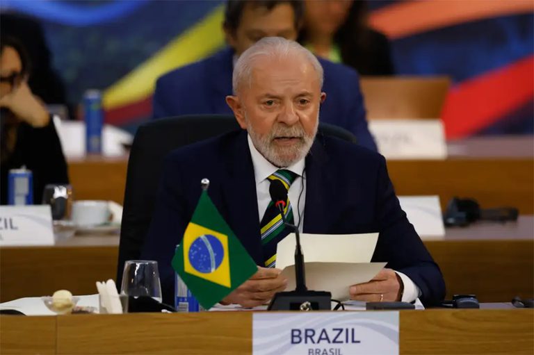 Lula comanda reunião de cúpula do Mercosul e encerra presidência pro tempore do Brasil. Acompanhe