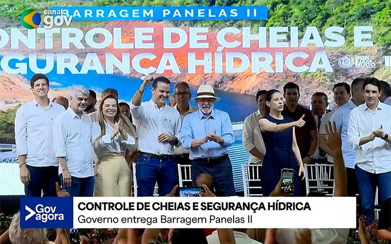 Lula entrega Barragem Panelas II e anuncia retomada das obras de Igarapeba (PE). Assista