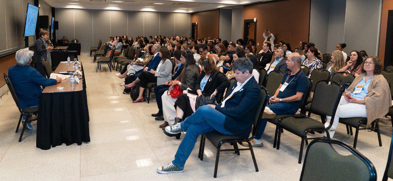 Ministério da Saúde anuncia mestrado e debates temas importantes sobre saúde coletiva