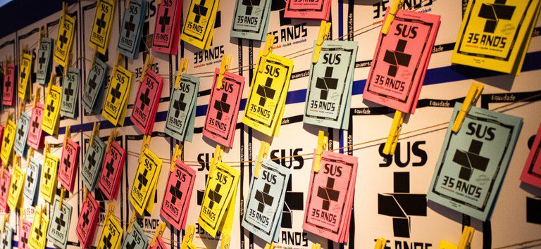 Ministério da Saúde disponibiliza visitas mediadas à exposição dos 35 anos do SUS