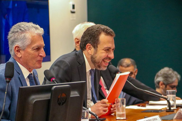 Guilherme Boulos diz que fim da escala 6x1 é prioridade do governo