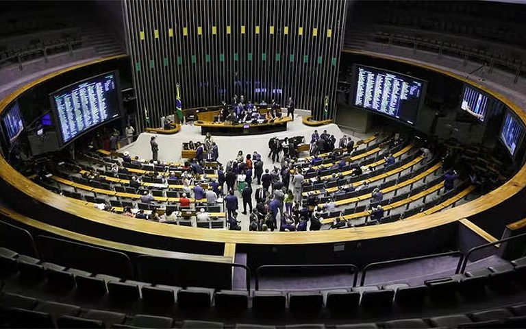 PL do governo propõe sistema de governança para a inteligência artificial no país