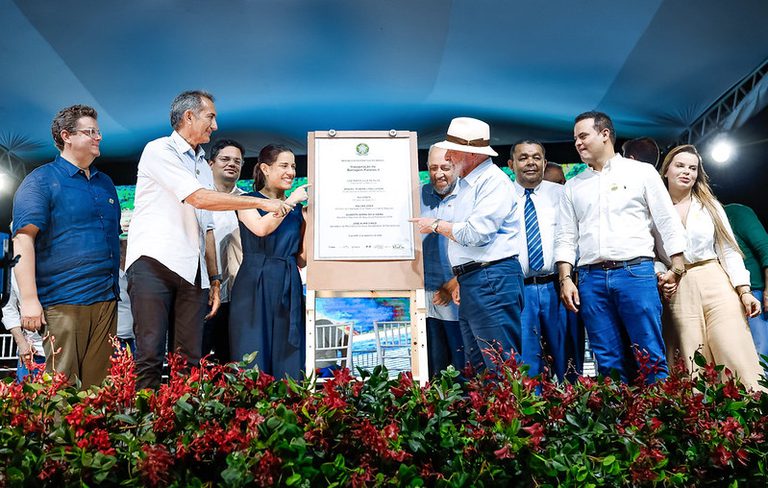 'O povo merece', diz Lula ao entregar Barragem Panelas II e anunciar obras de Igarapeba (PE)