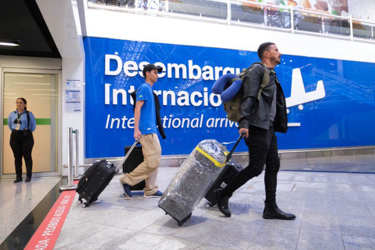 Recordes históricos: turismo abriu as portas do Brasil para o mundo em 2025