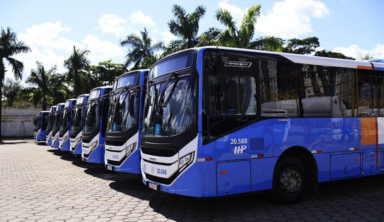 Renovação de frota: via Novo PAC, 107 ônibus Euro 6 passam a operar em três estados