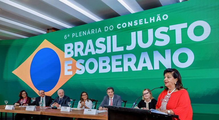 No Conselhão, Luiza Trajano conclama empresas a 'meter a colher' e combater violência contra as mulheres