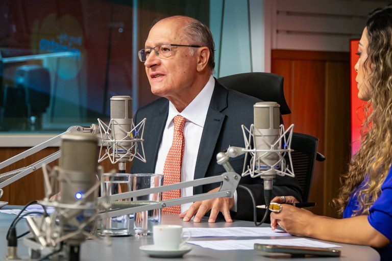 Acordo Mercosul-União Europeia fortalece agro e indústria, afirma Alckmin. 'É emprego na veia'