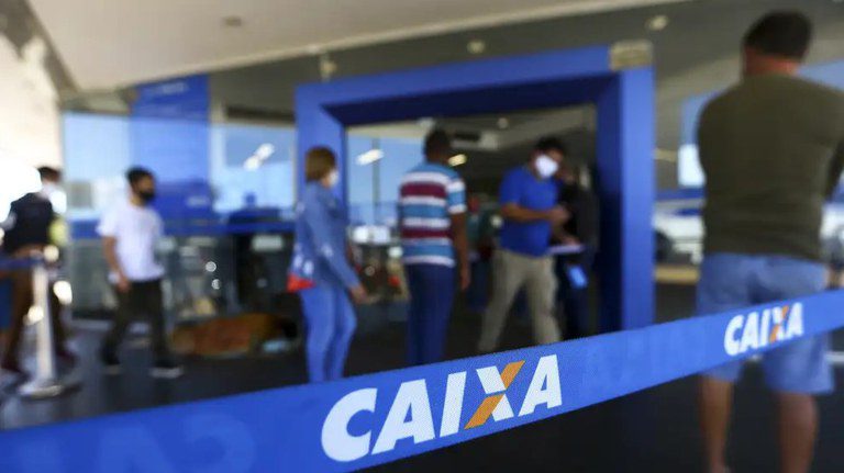 AGU evita pagamento de R$ 217 bilhões em ação sobre Auxílio Emergencial