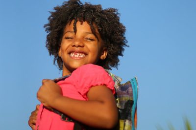 Bolsa Família amplia acompanhamento escolar e registra novos 1,55 milhão de estudantes em 2025