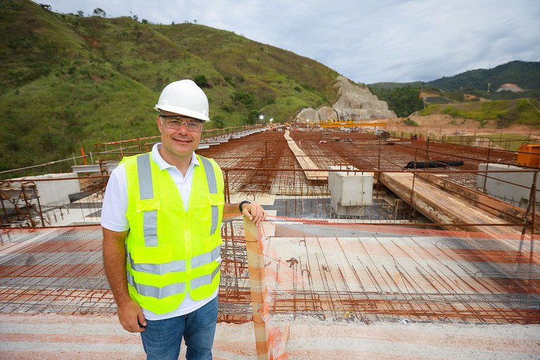 'Na Boleia do Brasil', ministro vistoria obras na Serra das Araras, no Rio de Janeiro