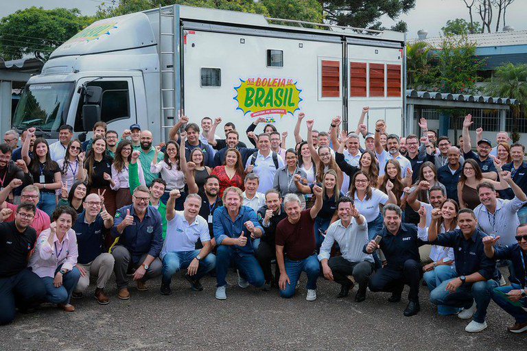 Na Boleia do Brasil: Renan Filho percorre o Sul e acompanha implantação da nova CNH