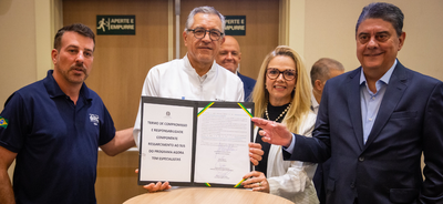 Grupo Amil e Geap Saúde aderem ao Agora Tem Especialistas e vão atender o SUS