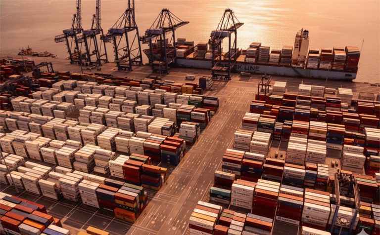 Portos contribuíram para exportação recorde de carne bovina brasileira em 2025