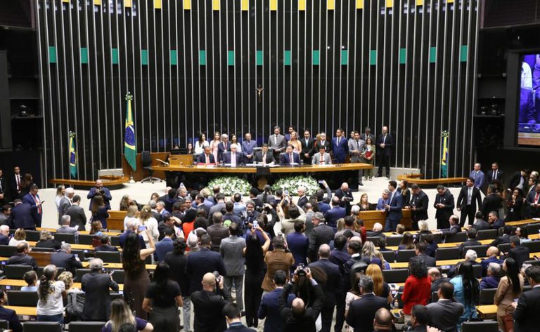 Lula: 'Vamos continuar trabalhando juntos e juntas para que 2026 seja ainda melhor'