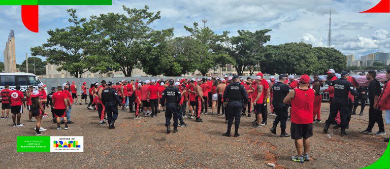Operação coordenada pelo MJSP garante deslocamento seguro de 7,5 mil torcedores para Brasília