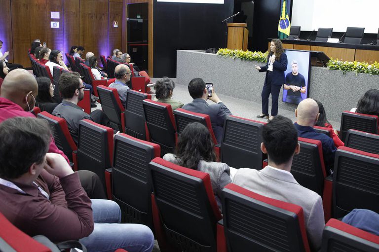 MGI recebe novos servidores do CPNU 1 e destaca diversidade, inovação e fortalecimento do Estado