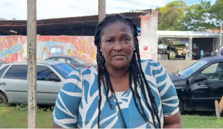 'Vou poder dormir sem medo da chuva', diz moradora de comunidade que será urbanizada