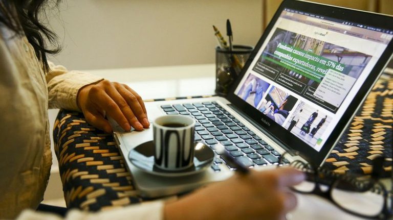 Inscrições abertas para curso de capacitação em IA para mulheres empreendedoras