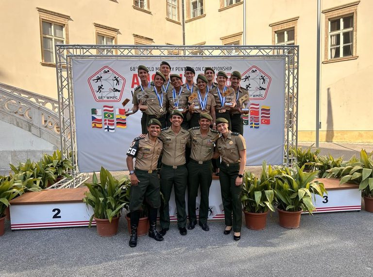 Pentatlo Militar do Exército Brasileiro é campeão mundial em disputa na Áustria