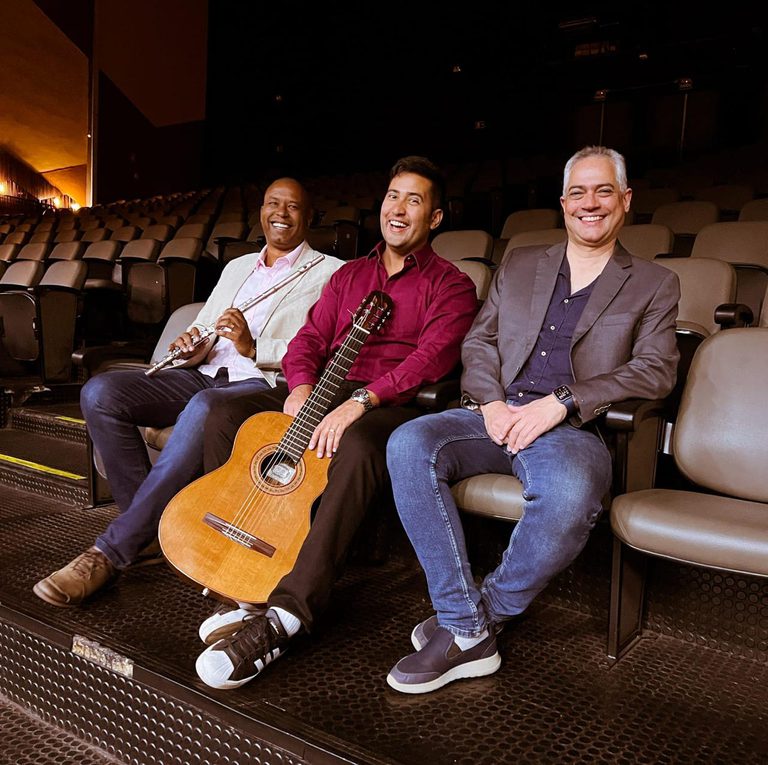 Sala de Concerto, da Rádio MEC, apresenta espetáculo do Connection Trio