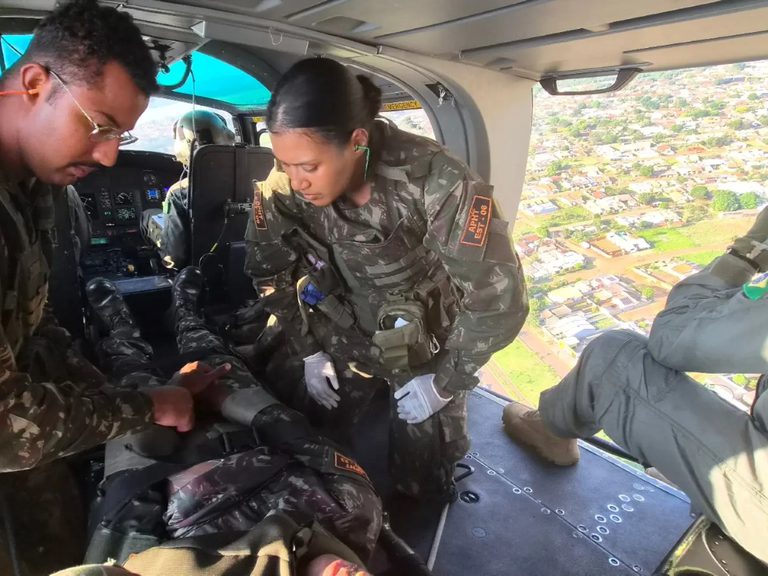 Estágio capacita militares em procedimentos emergenciais de saúde em combate