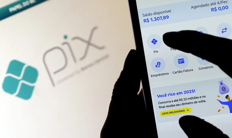 Pix poderá ser usado em conta-salário em 2027 e tem segurança reforçada