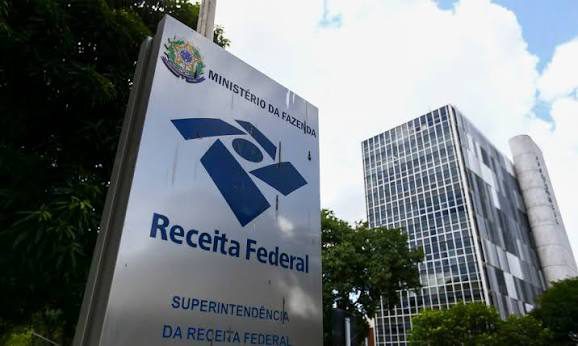 Receita Federal e Anatel retém 1,3 mil produtos eletrônicos em situação irregular