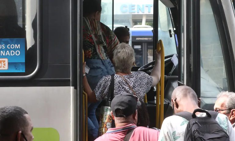 Congresso recebe PEC da tarifa zero no transporte coletivo aos finais de semana